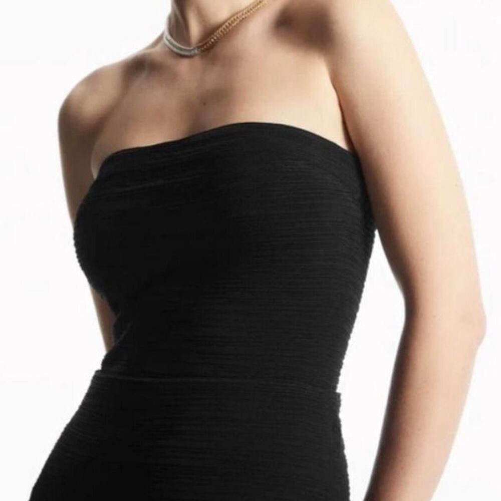COS Textured Bandeau Top Black M Strapless Ribbed Knit Quiet Luxury
